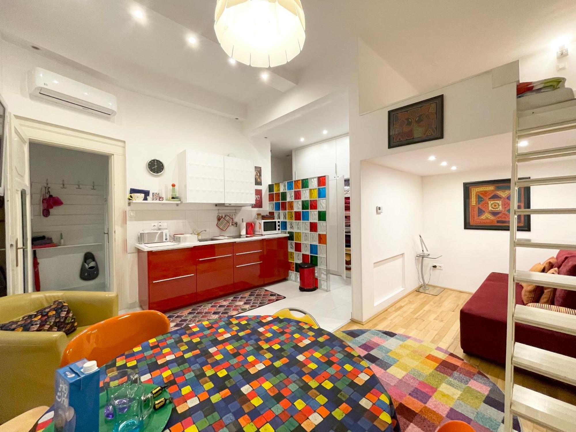 Rainbow Pearl Apartment At St Stephen' S Basilica Budapeşte Dış mekan fotoğraf