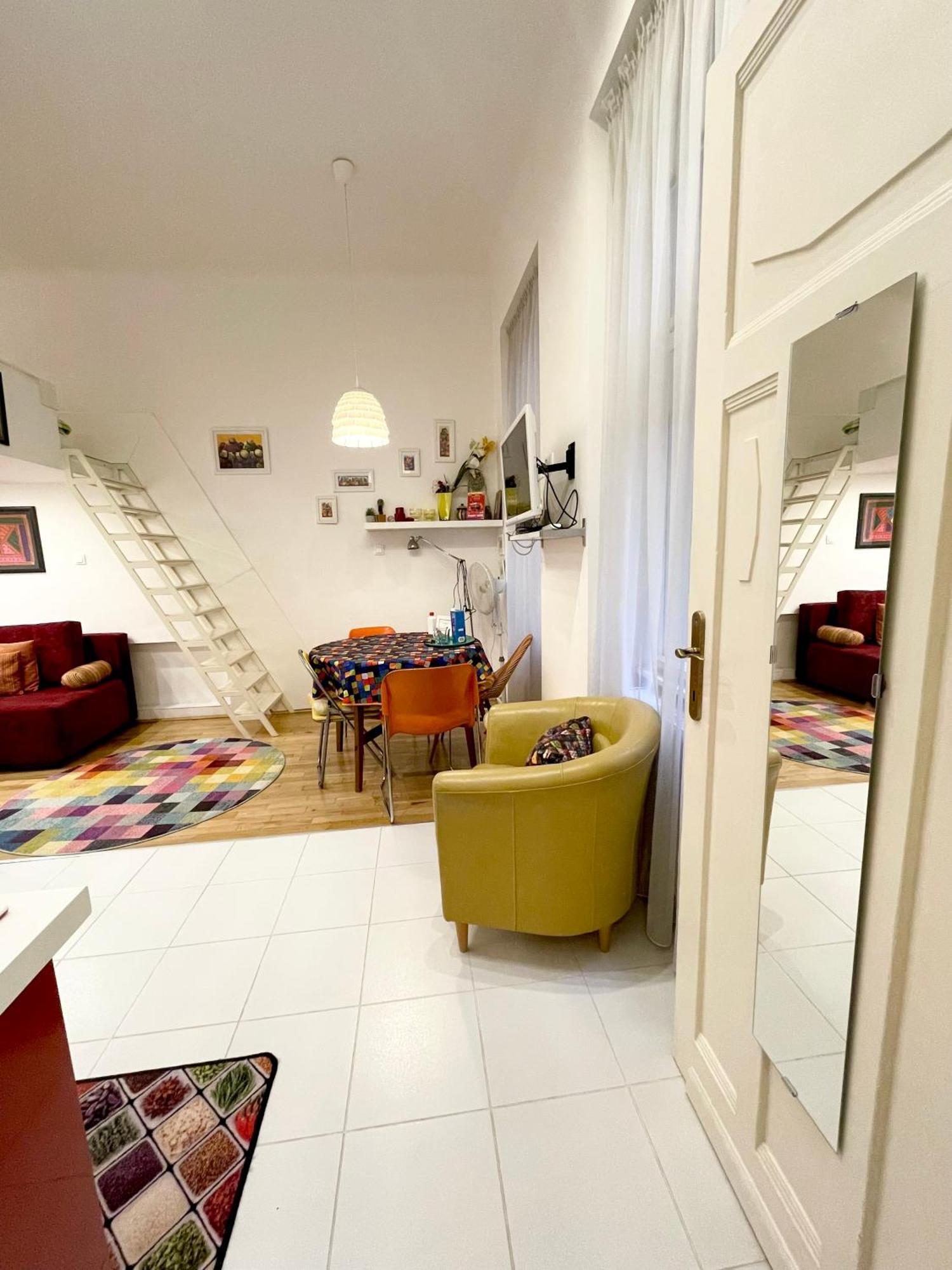 Rainbow Pearl Apartment At St Stephen' S Basilica Budapeşte Dış mekan fotoğraf